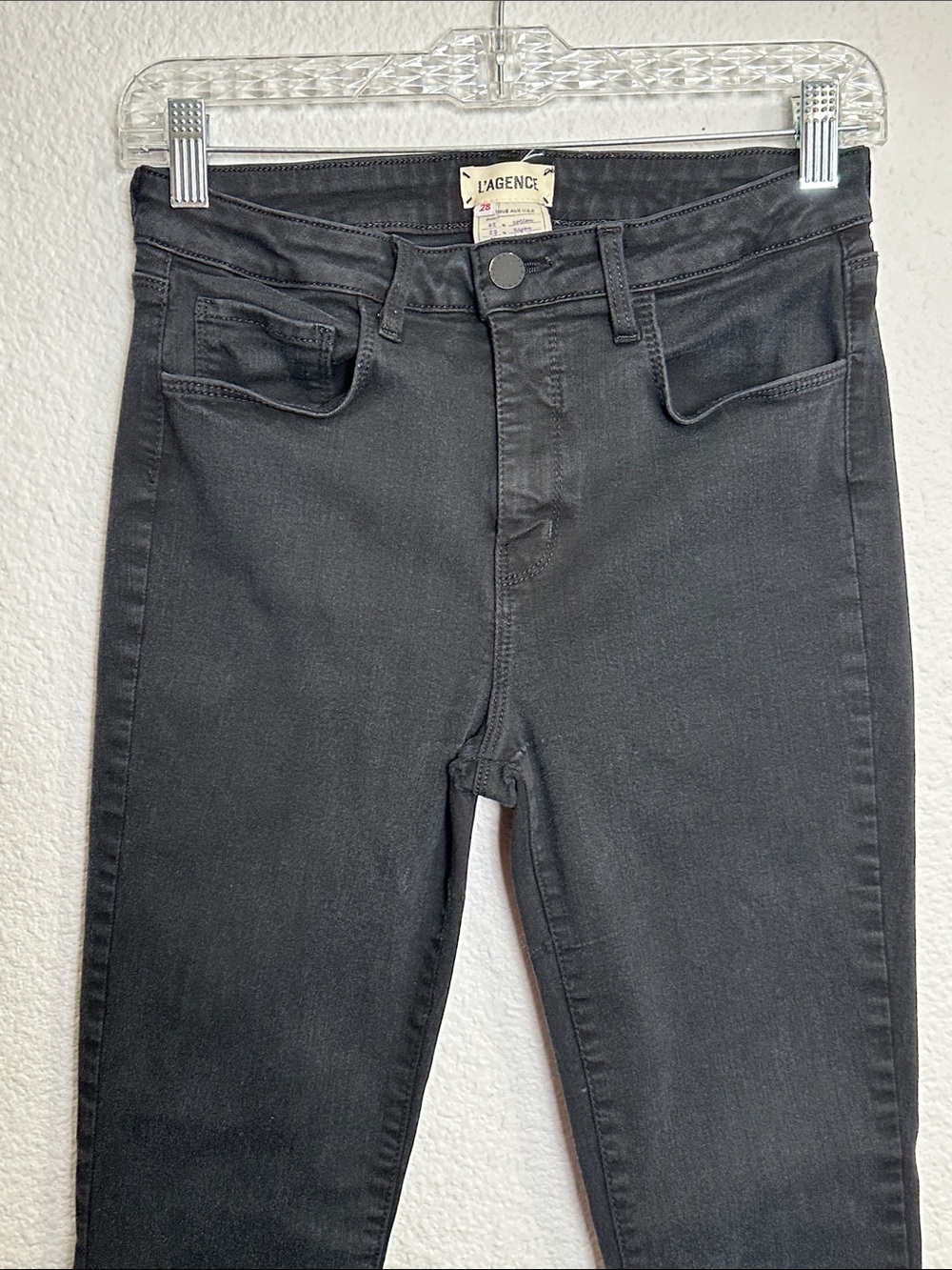 Lagence Black Skinny High Rise Jeans Size 28
Stretchy - Picture 4 of 10